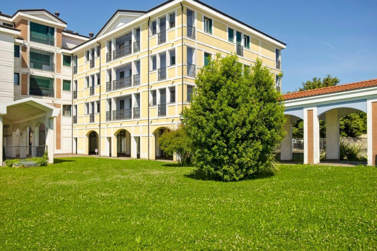 Апартаменты Borgo Sole Читтаделла Экстерьер фото